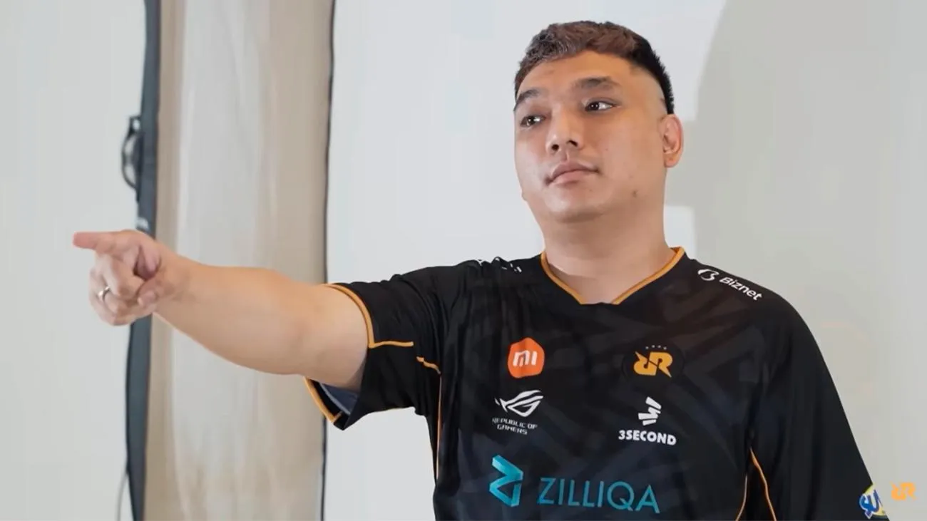 Fiel Kini Beri Kritikan Keras Terhadap OHMYV33NUS, Tentang Bawa-Bawa RRQ!